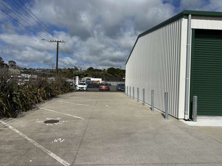 Unit 1, 6 Sunley Street Westown_6