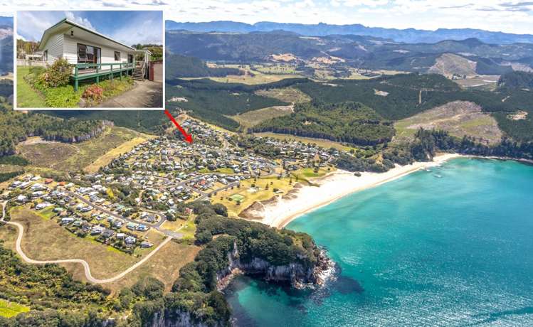 121 Onemana Drive Onemana_2