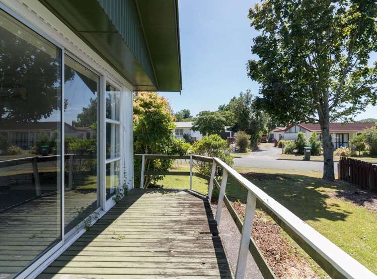 10 Joanne Crescent Pukehangi_5