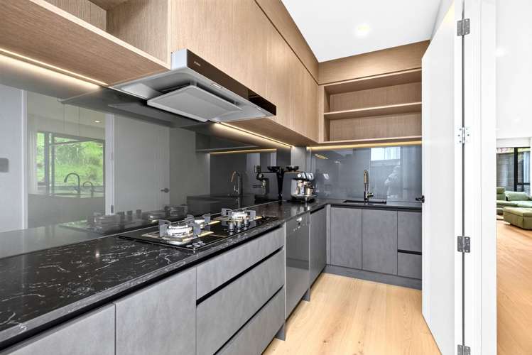 22 Tupa Street Long Bay_12