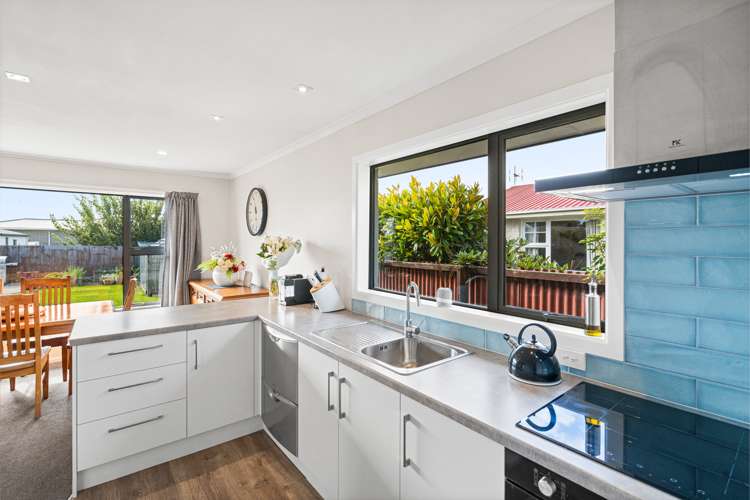 41 Oriana Crescent Hornby_3