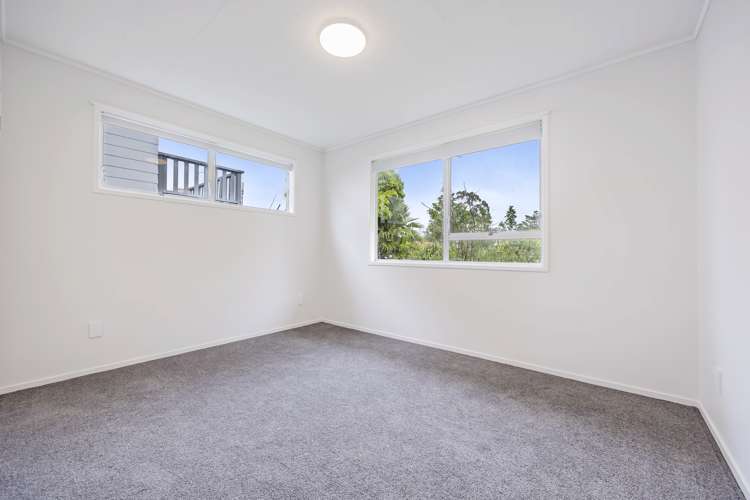 135 Sunnynook Road Forrest Hill_18