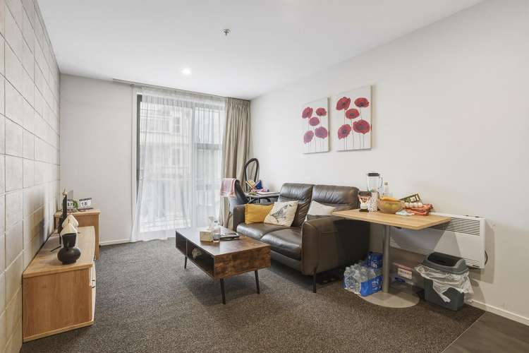6/93 Filleul Street_2