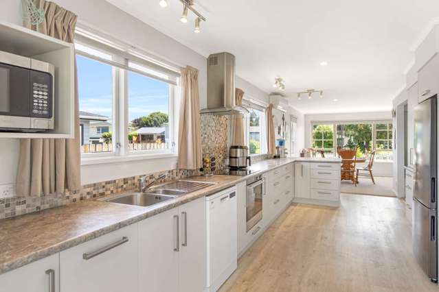 74 Kennedy Drive Levin_2