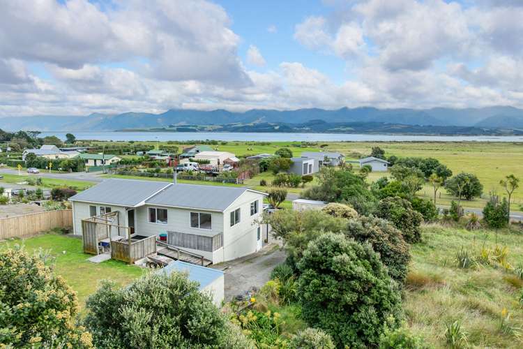 108 Lake Ferry Road Lake Ferry_24