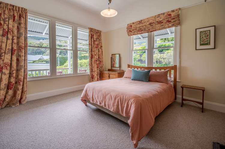 14 Percy Street Akaroa_18