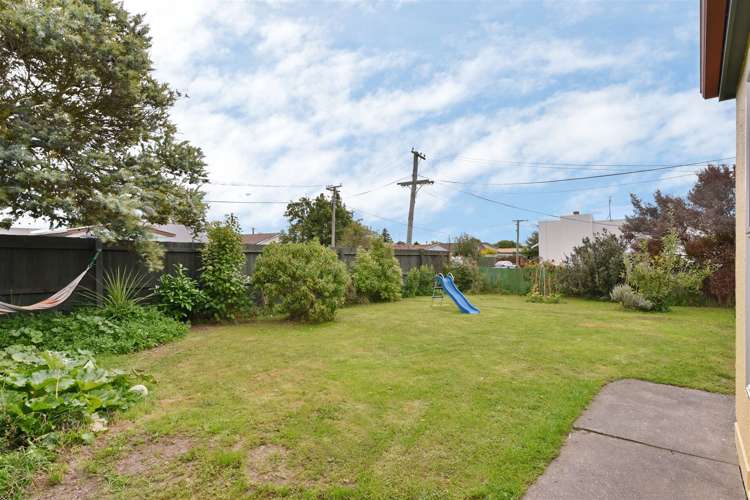 8 Okeover Street Woolston_17