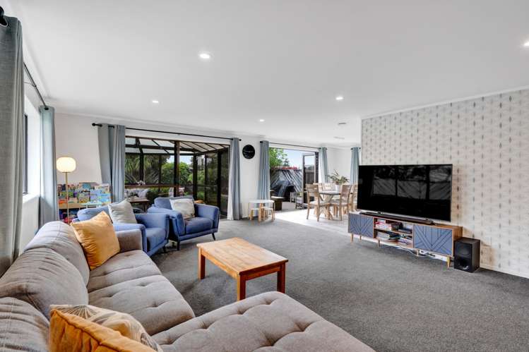 17 Caledonia Place Highlands Park_8