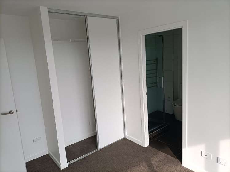 311/8 Lakewood Court Manukau_3