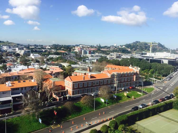 1006/135 Grafton Road Grafton_11