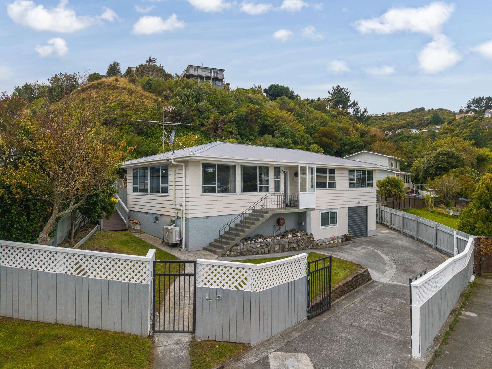 11 Tweed Road Papakowhai_0