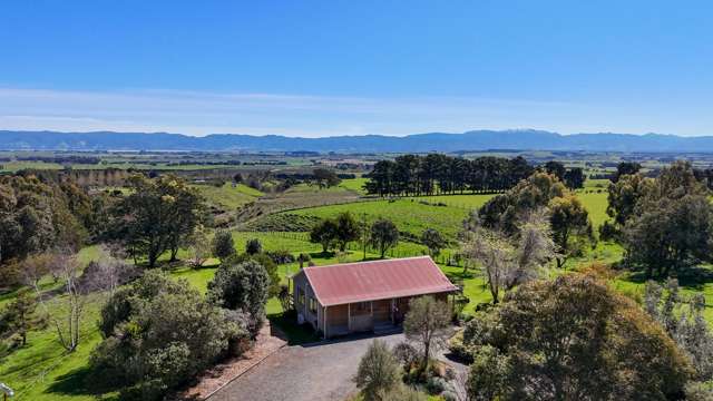 121 Southdown Drive Martinborough_1