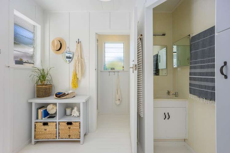 57 Clinton Road Tawharanui Peninsula_11