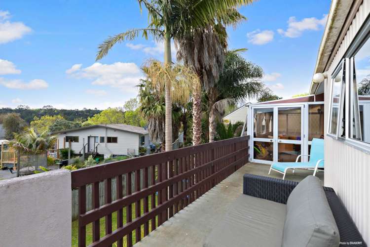 1/30 Houston Place Bayview_11