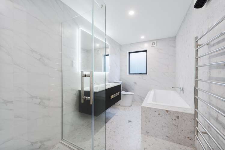 608a Beach Road Rothesay Bay_16