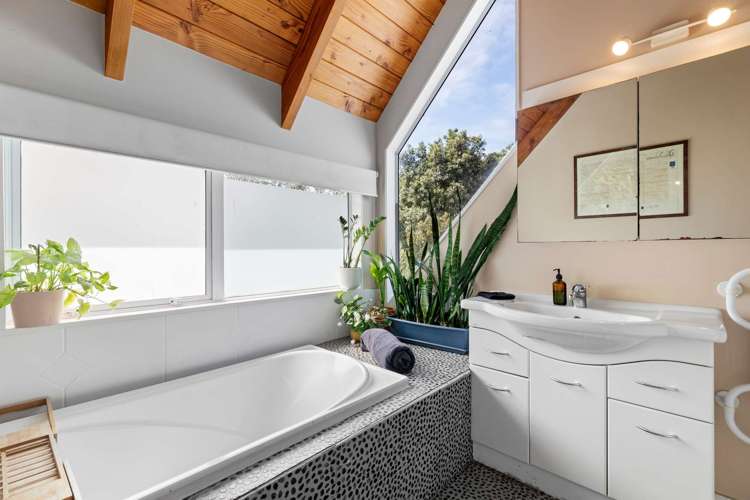 1 Dorothy Road Laingholm_14