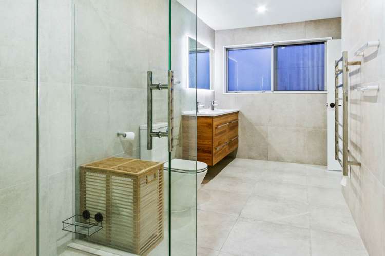 32 Bearing Parade Long Bay_21