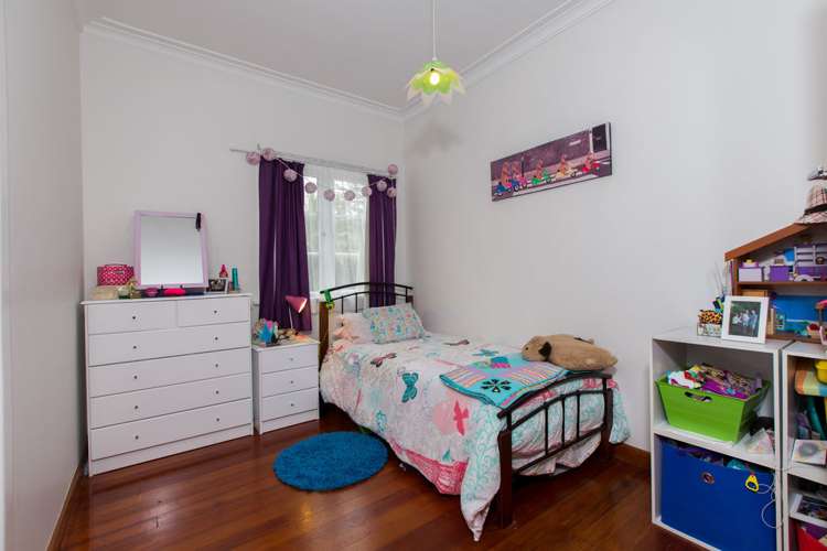 1/2 Riverview Road New Lynn_6