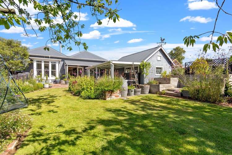 615 Worcester Street Linwood_21