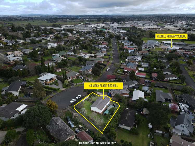 44 Mack Place Red Hill_13
