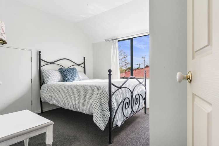 36 Lloyd Street Parkvale_8