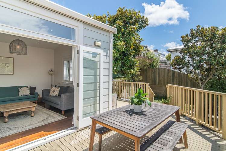 81 Mein Street Newtown_10