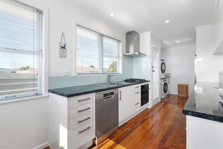 8 Simmonds Grove_0