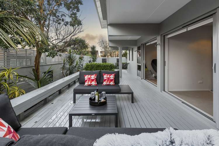 2/19a Sanders Avenue Takapuna_20