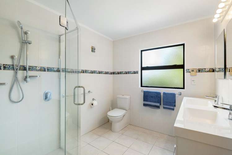 2/5 Alma Road Milford_12