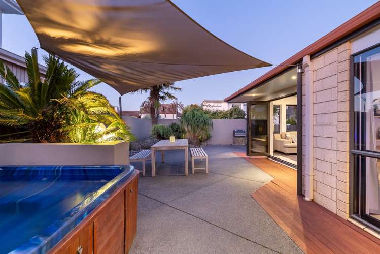 15 Mauritius Key Papamoa_10