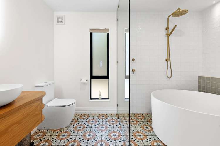 28 Valhalla Drive Richmond_16