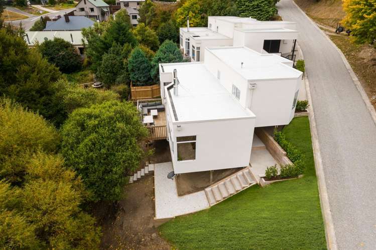 10b Mackinnon Terrace Fernhill/Sunshine Bay_20