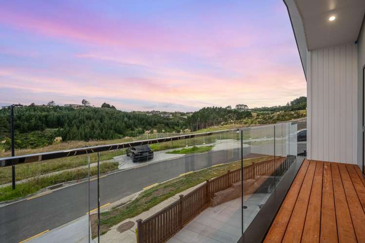 31 Bremner Ridge Street Flat Bush_4