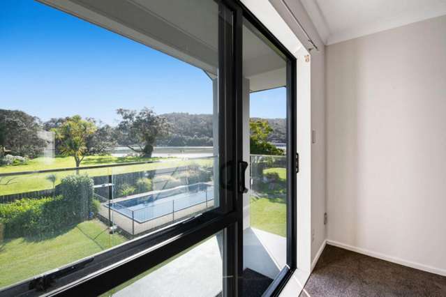 2B/25 Weranui Road Waiwera_1