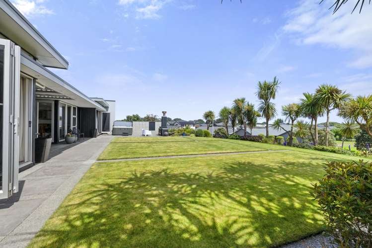 12 Sampson Avenue Waiwhakaiho_19