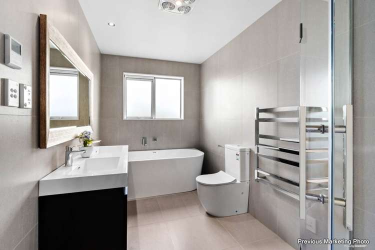 18 Vazey Way Hobsonville_16