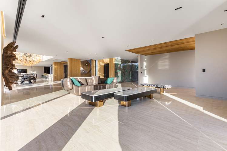 92 Paritai Drive Orakei_15