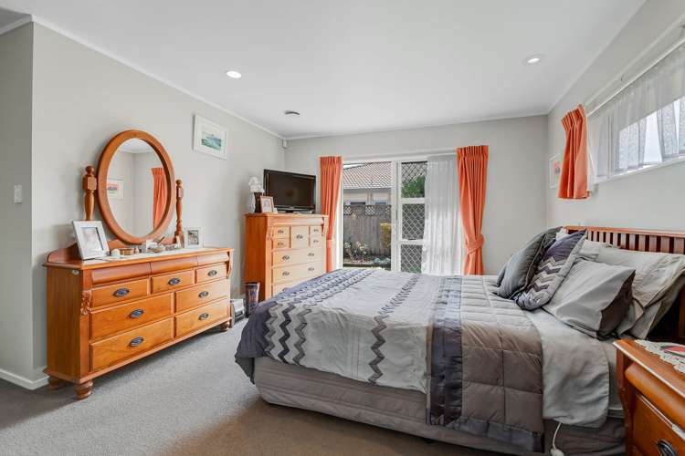 4 Lakeside Drive Orewa_17