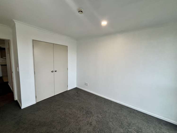 2P/1 Wadier Place Henderson_6
