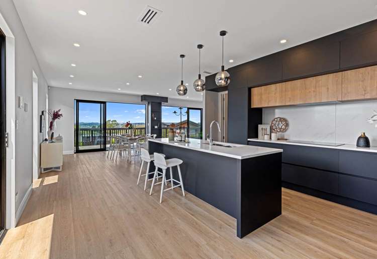 37 Kikorangi Drive Orewa_5