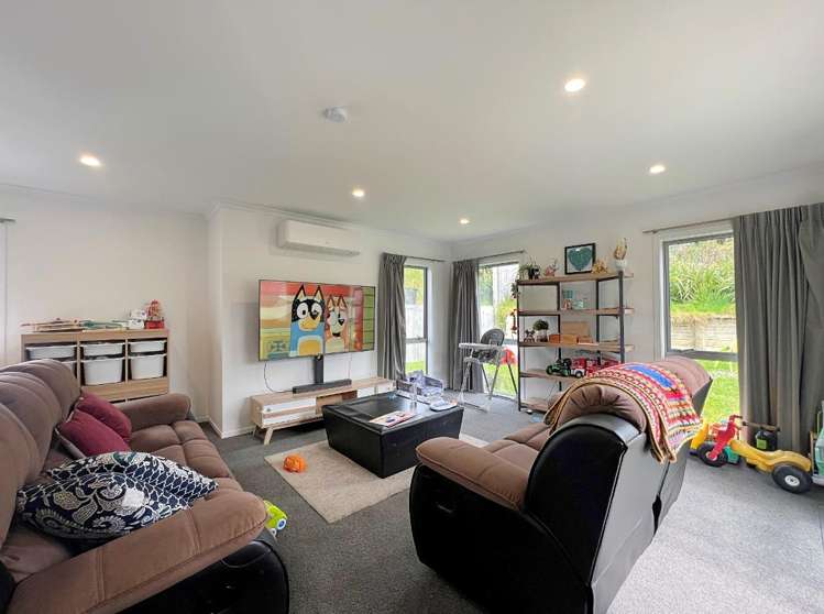 47 Ridgedale Crescent 2743_1