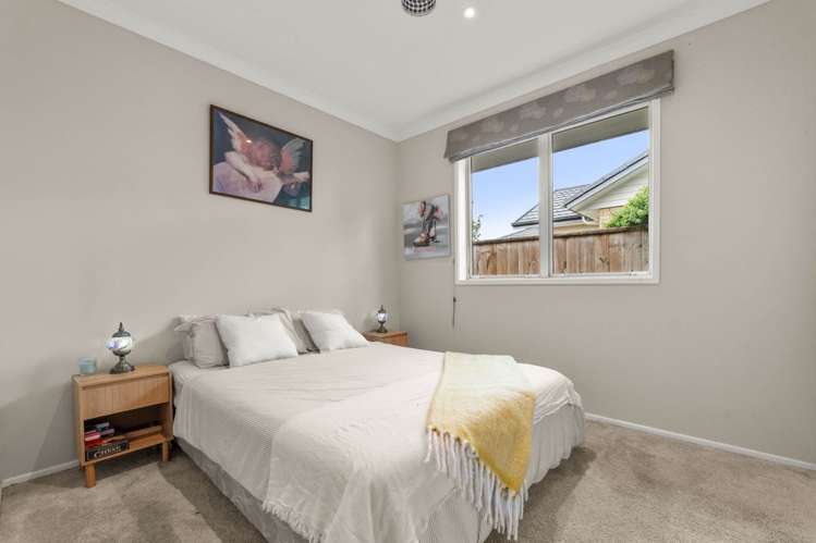 6 Horsley Grove Pyes Pa_19