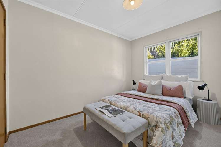 107 Princes Drive Britannia Heights_12