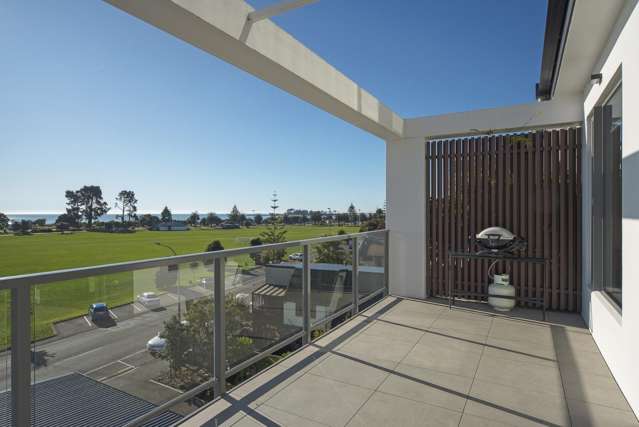 302/33 Beach Road Tahunanui_4