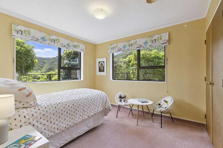 39 Satara Crescent Khandallah_14