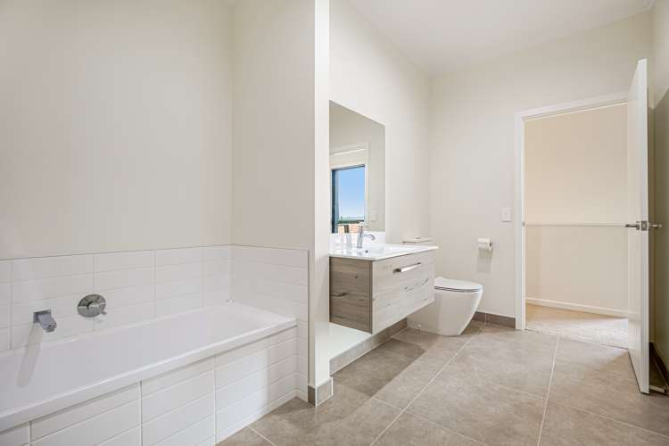 4 Frances Bryers Road Hobsonville_14