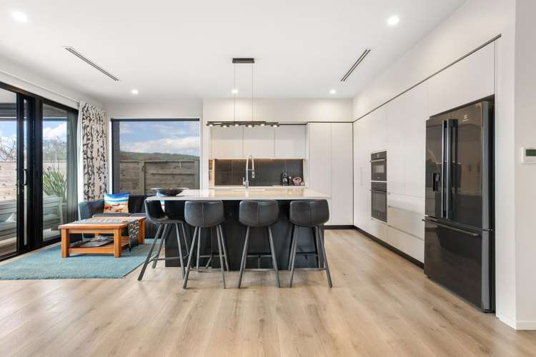 121 Charleston Avenue Whangamata_14