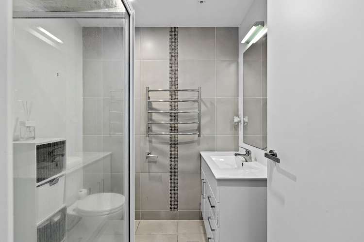 117/17 Link Crescent Stanmore Bay_16