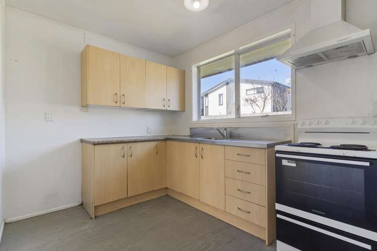 1 and 2/310 Weymouth Road Clendon Park_13
