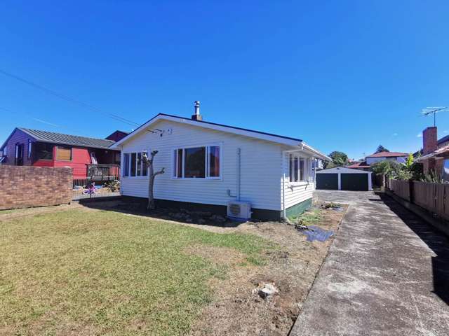 58 Olsen Avenue Hillsborough_1